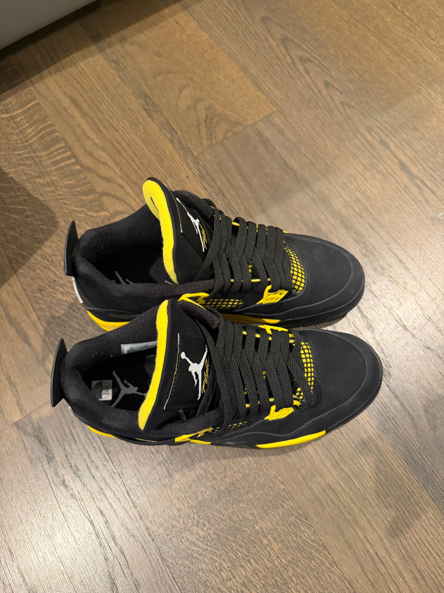 Jordan 4 "Yellow Thunder" (NO BOX)