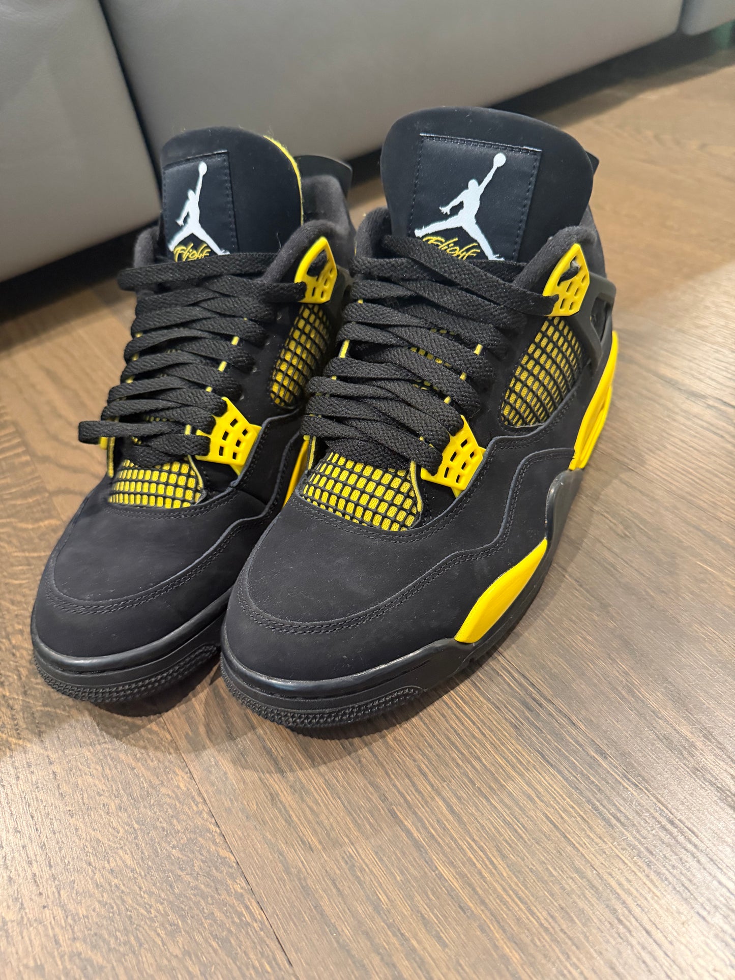 Jordan 4 "Yellow Thunder" (NO BOX)