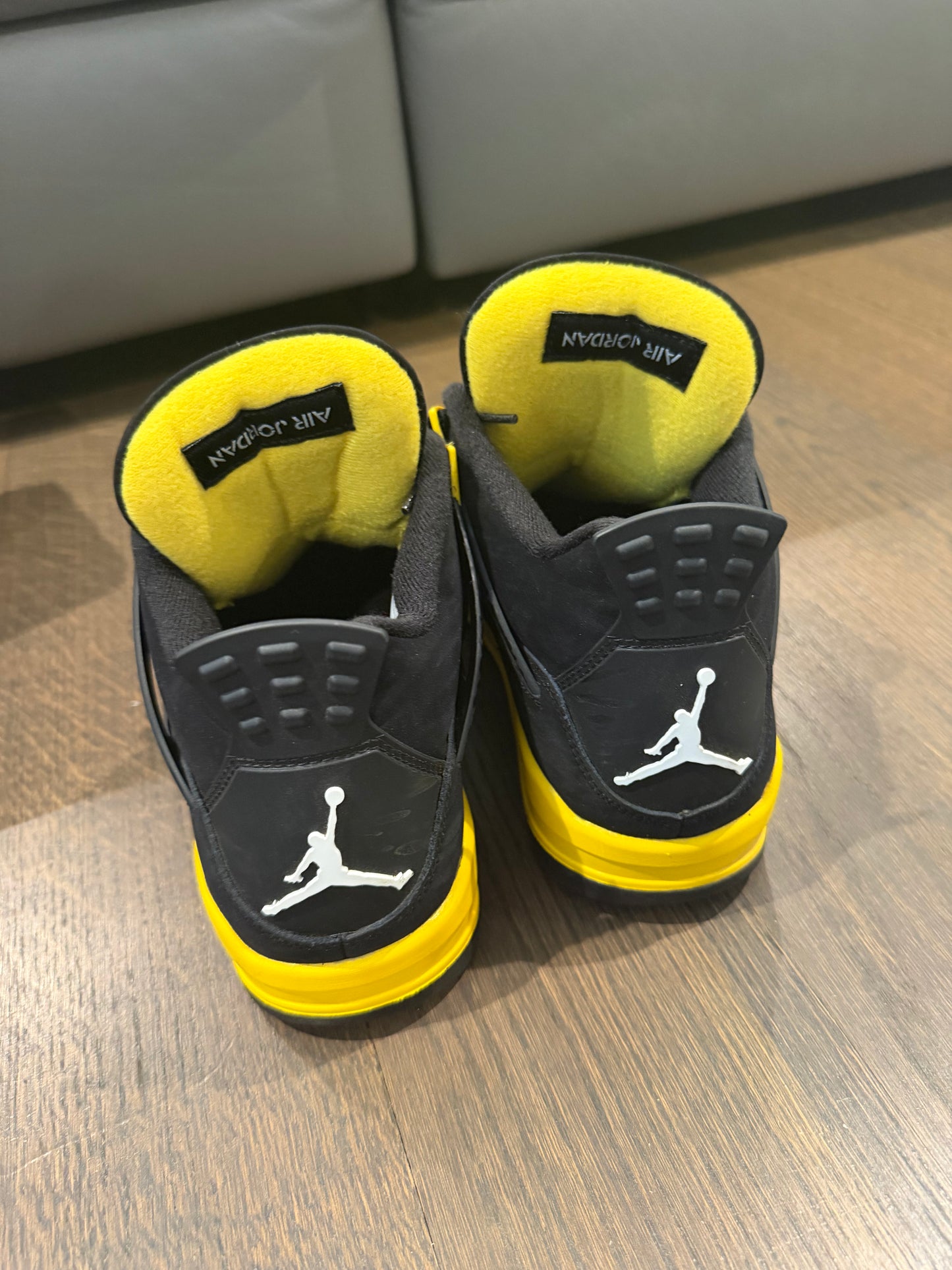 Jordan 4 "Yellow Thunder" (NO BOX)