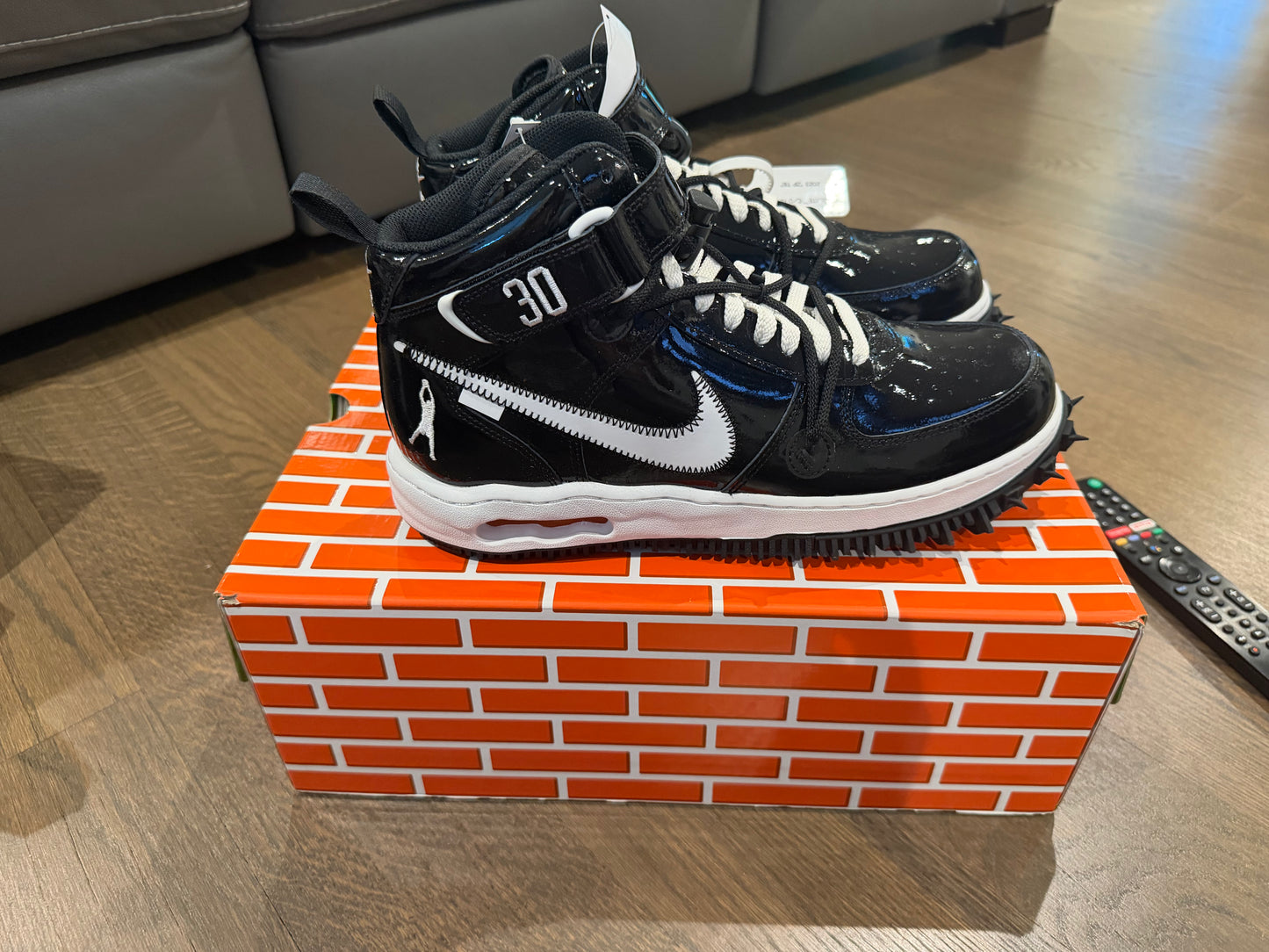 Off-White x Nike Air Force 1 Mid SP Leather 'Sheed'